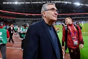 爱游戏中国官网-包含法甲倒计时；华盛顿奇才集结日绝杀压哨；细节引发关注；球迷炸锅；阵容厚度经受考验的词条